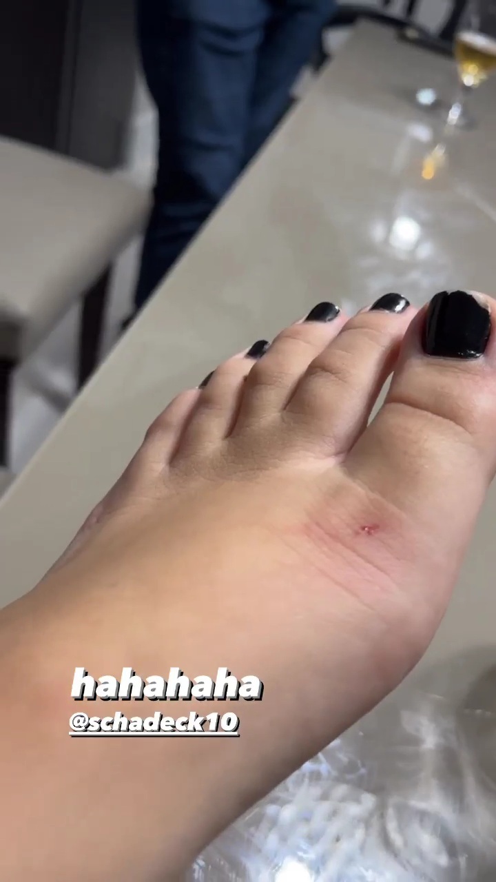 Laura Schadeck Feet